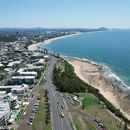 Ocean Waves Alexandra Headland Apartment Exterior photo